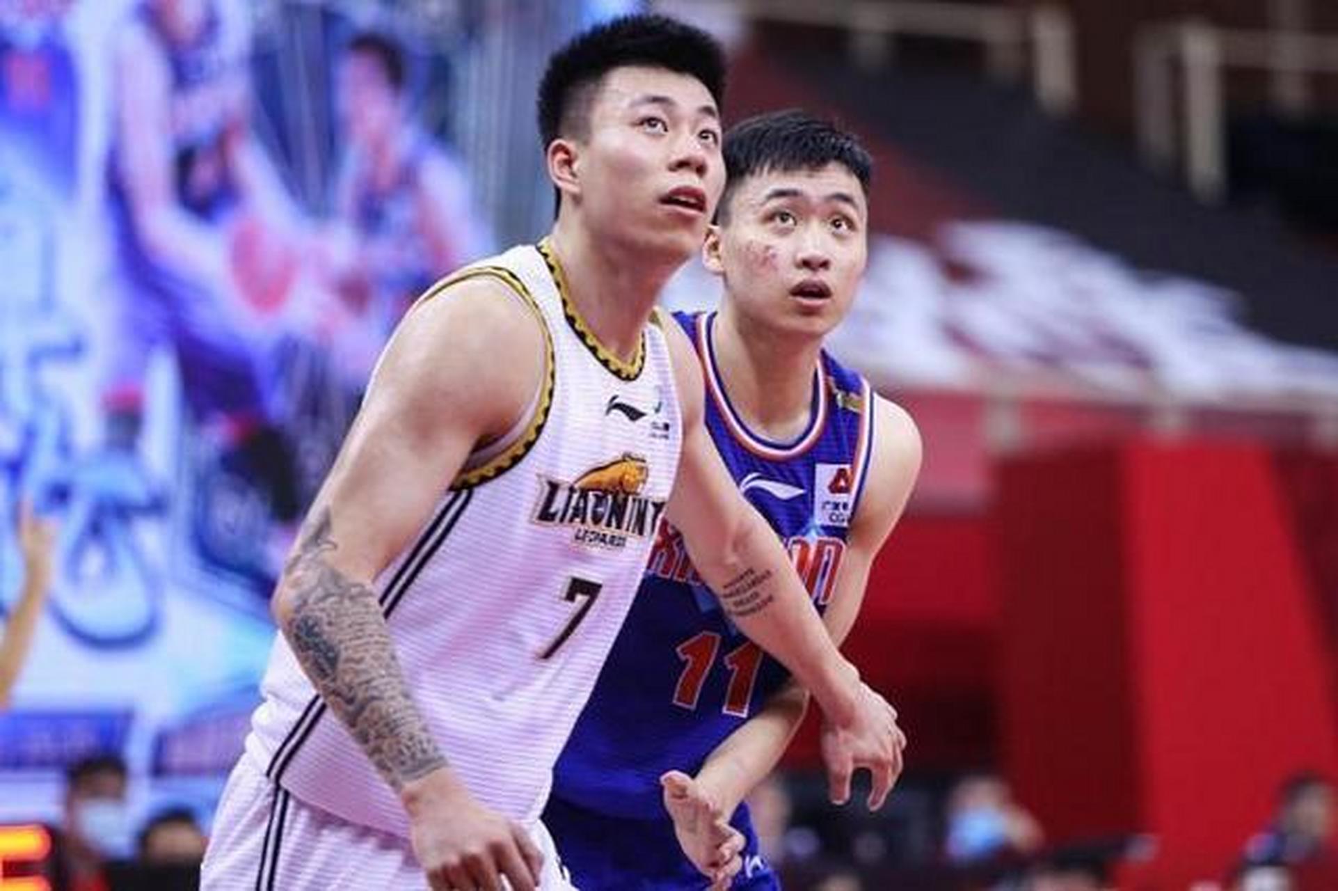 开云体育在线-张镇麟NBA夏季联赛表现：场均12+5，能否拿到正式合同？的简单介绍