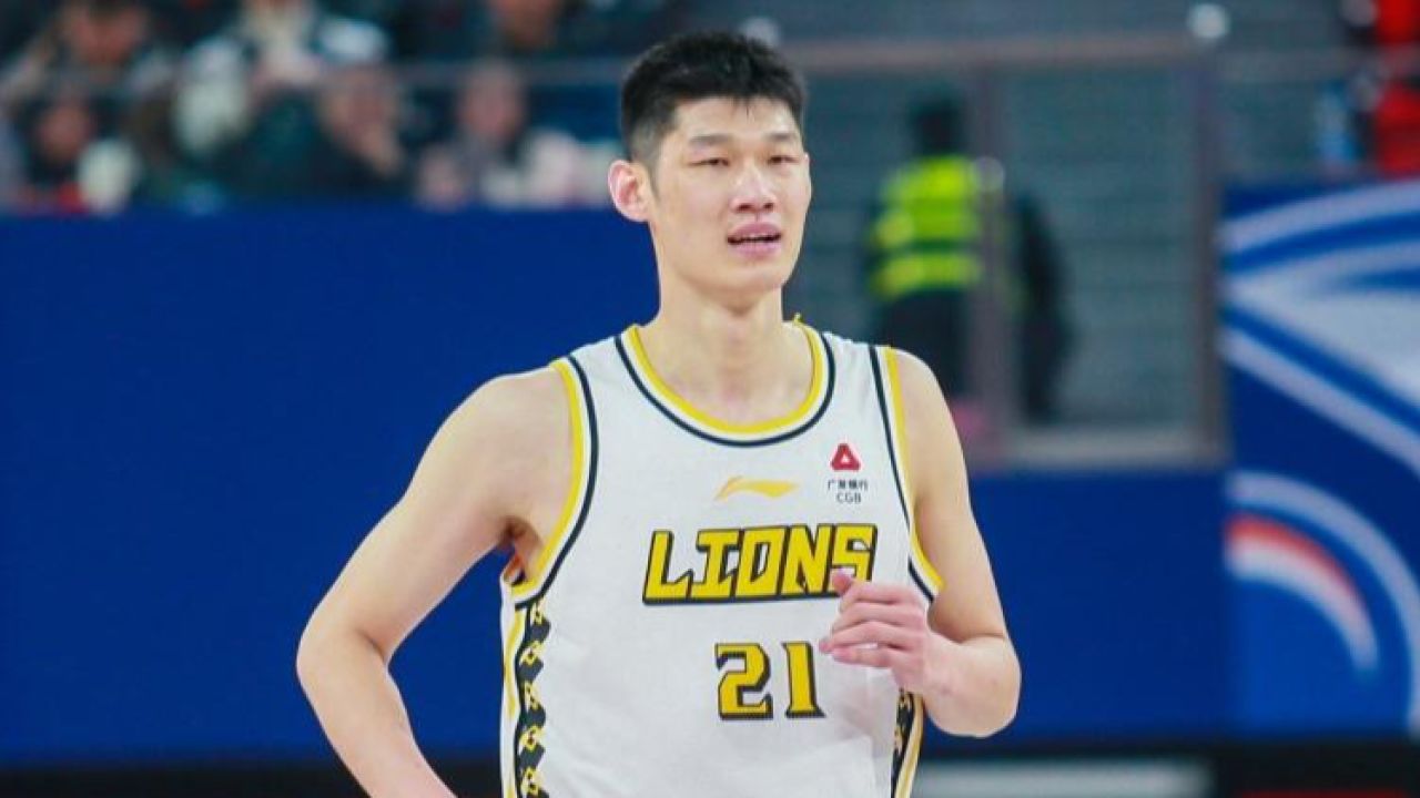 开云体育网站入口-胡金秋冲击MVP：广厦队内线支柱，效率值领跑联盟的简单介绍