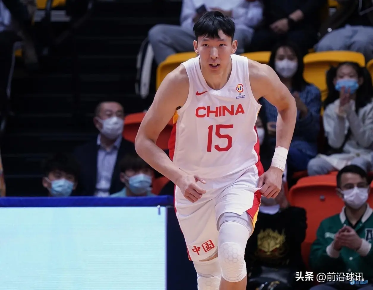 -中国男篮热身赛惨败塞尔维亚，乔帅战术遭质疑