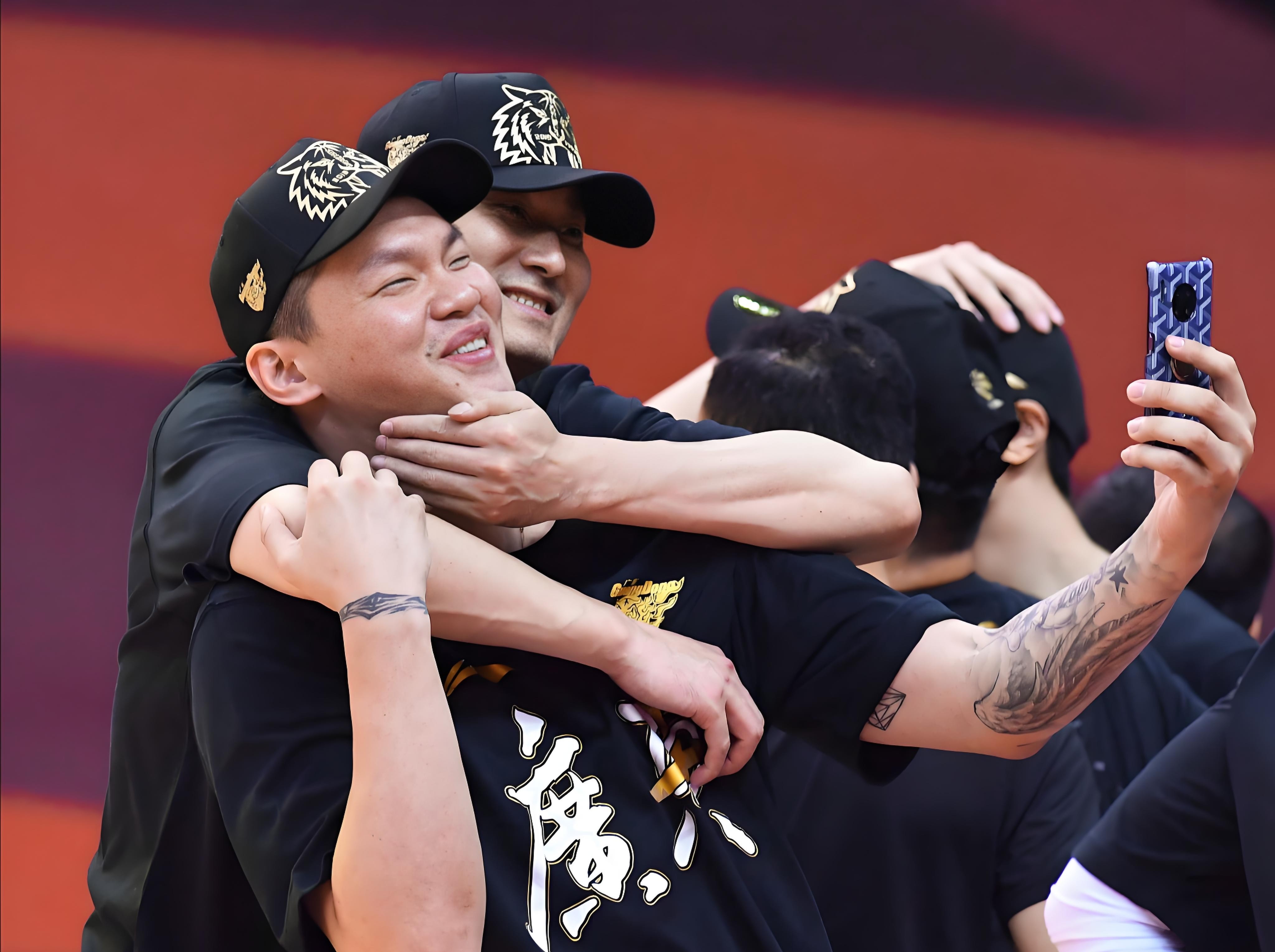 退役球员创业潮：朱芳雨开训练营，孙悦做潮牌