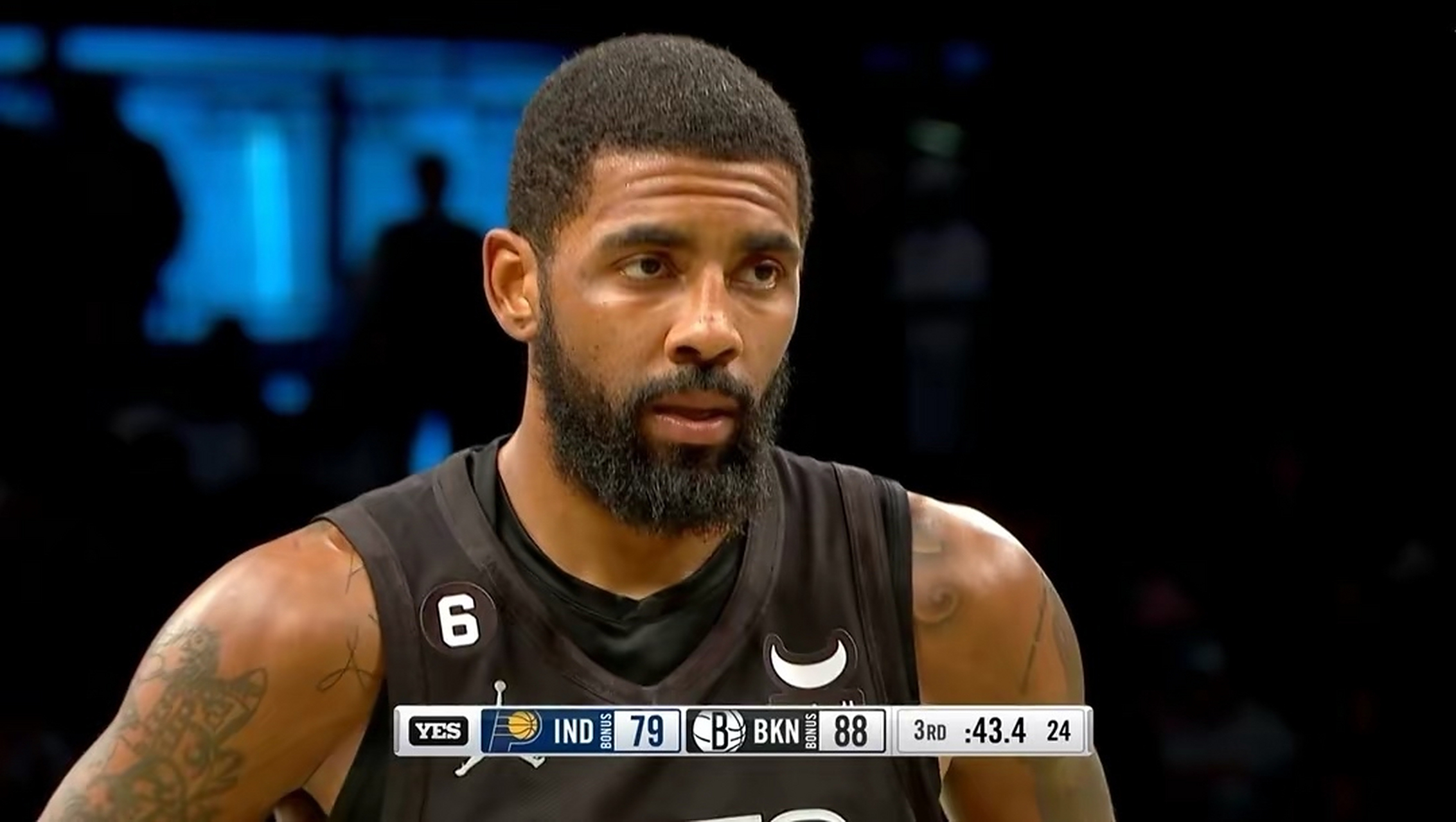 包含欧文斋月期间仍砍35+，篮网三连胜的词条