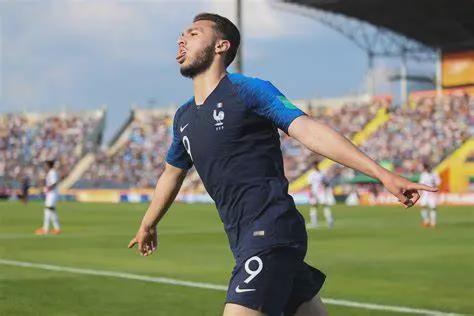 -法国青训为何总出天才？