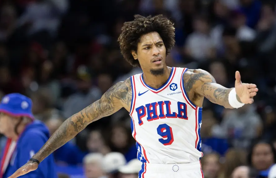 开云体育网址-自由市场热门球员一览