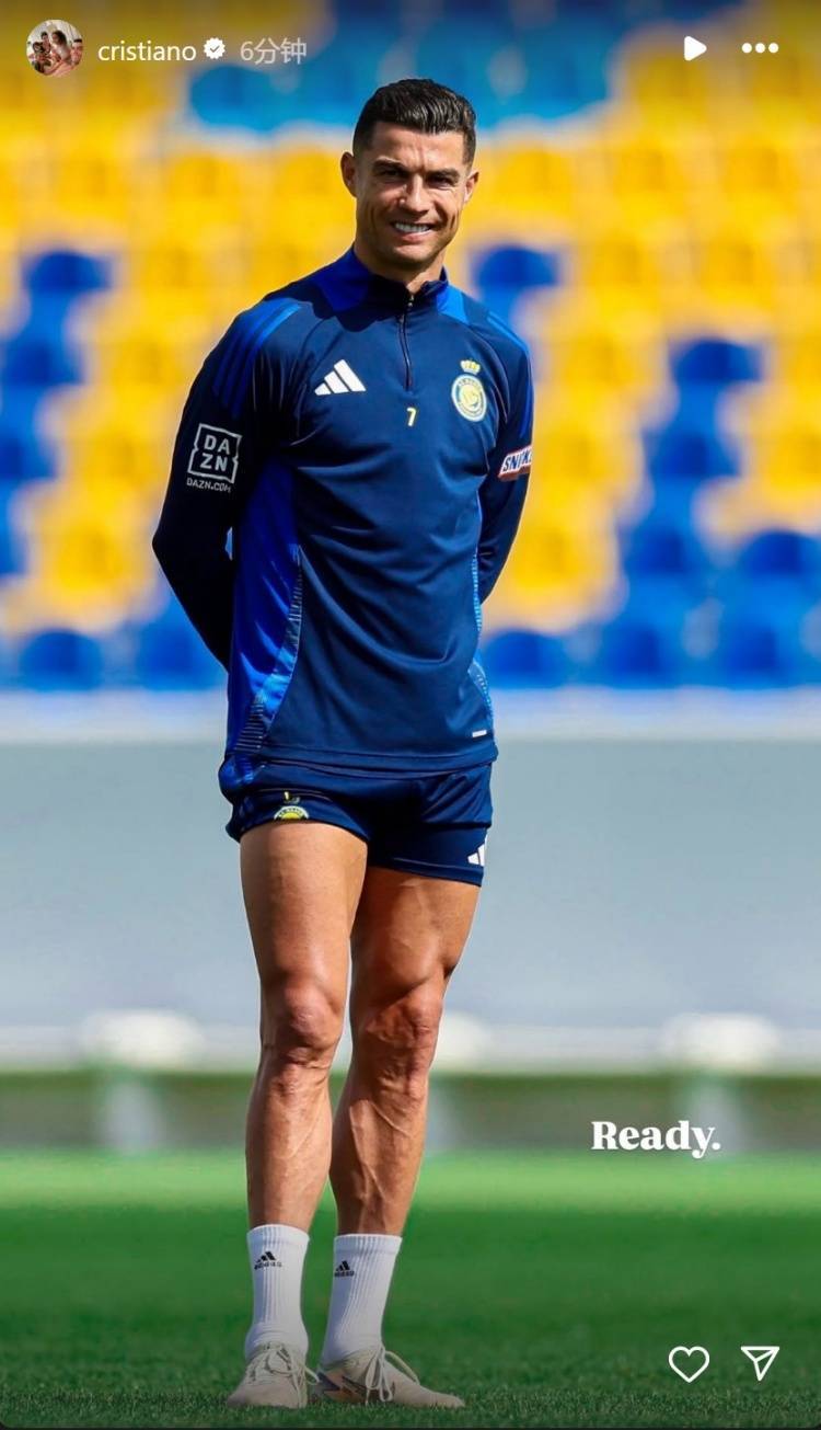 包含C罗最新健身照曝光，网友惊呼：像雕刻的！的词条