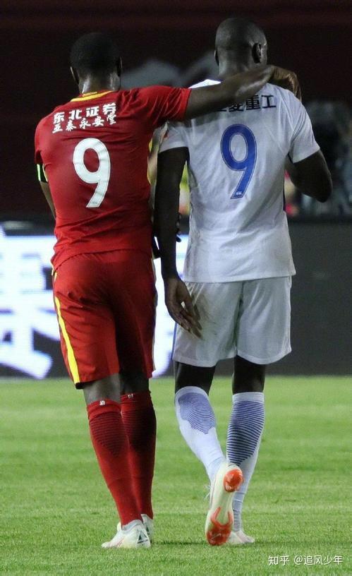 开云体育官网-种族歧视：足球如何对抗这一毒瘤？的简单介绍